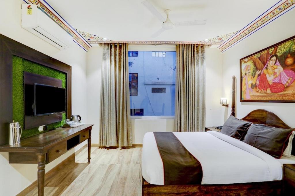 The Royal Ville Agra - Family & Corporate Hotel Bagian luar foto