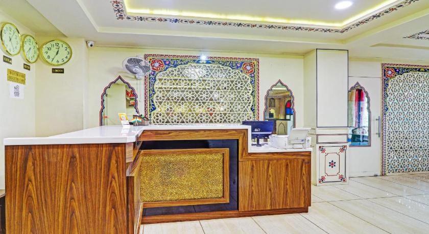 The Royal Ville Agra - Family & Corporate Hotel Bagian luar foto